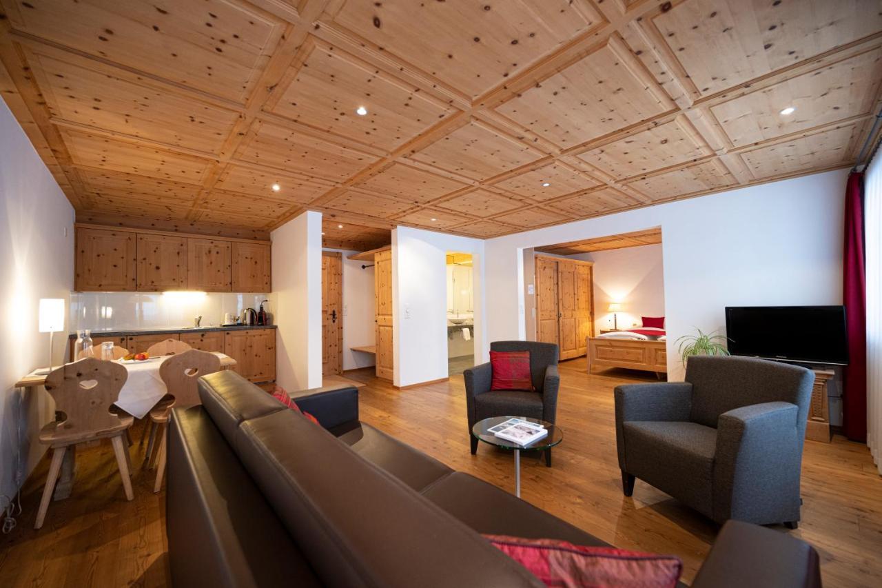 Hotel Engiadina Scuol Eksteriør billede